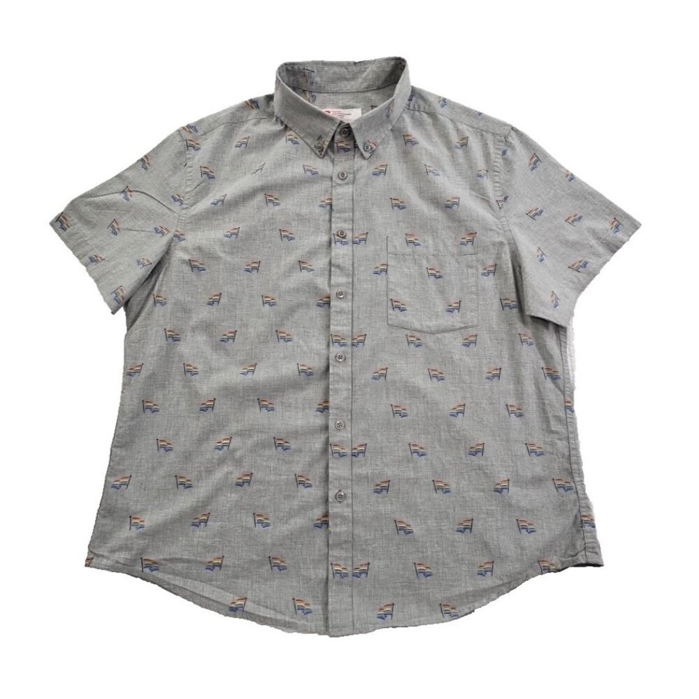 Target LGBTQIAA+ Shirt Men's XL Gray Pride Flag Short Sleeve 100% Cotton EUC‎